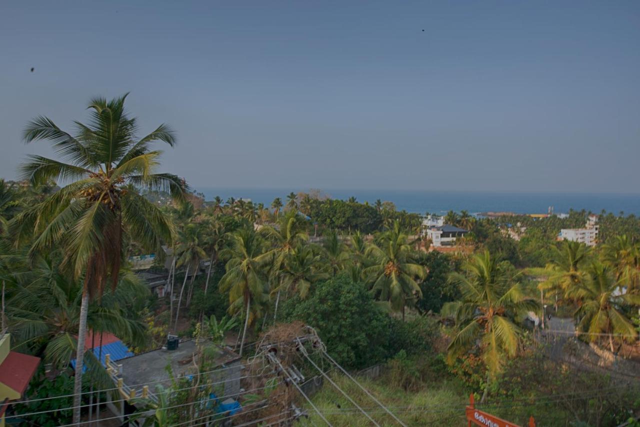 Готель Cilantro By The Sea Thiruvananthapuram Екстер'єр фото